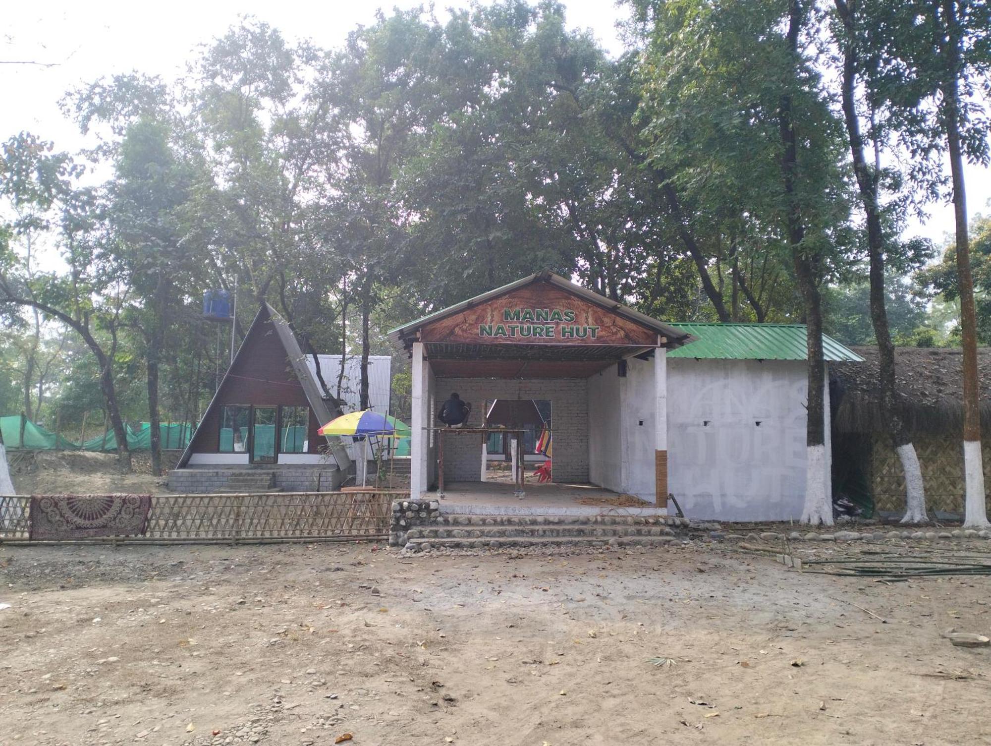 ホテル Manas Nature Hut Jyoti Gaon エクステリア 写真